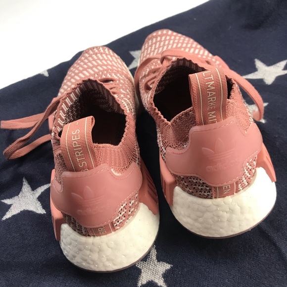 NWT Adidas Boost NMD R1 Primeknit Sneakers Shoes - Picture 4 of 6